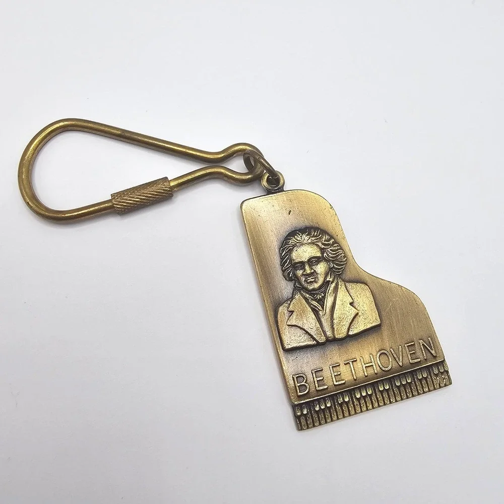 Vtg A.I.M. PGH Beethoven Piano‎ Keychain Brass USA Made 1986 Music Lover Gift
